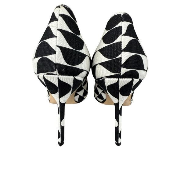 Manolo Blahnik BB 105 Black White Canvas Pointy Toe Pumps Size 36 EU 6 US - Picture 6 of 8